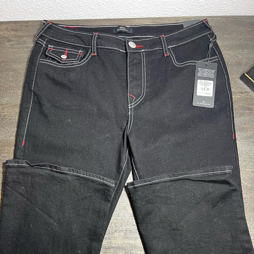 NWT True Religion Becca Mid Rise Flap Bootcut Jeans – Black Rinse – Size 32 - Picture 2 of 8